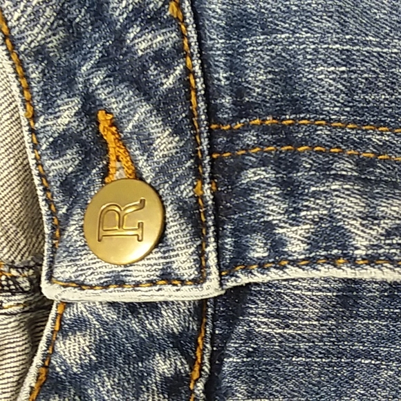 Roba Jean's With Large Snaps Detail - Picture 4 of 15